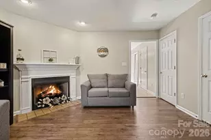 2240 15th Ave NE, Hickory, NC 28601 - Photo 5
