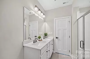 252 Parkwood Ave, Charlotte, NC 28206 - Photo 15