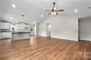 128 Buck Shoals Cir, Hudson, NC 28638 - Photo 7