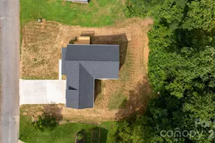 128 Buck Shoals Cir, Hudson, NC 28638 - Photo 31