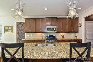 20032 Northport Dr, Cornelius, NC 28031 - Photo 5