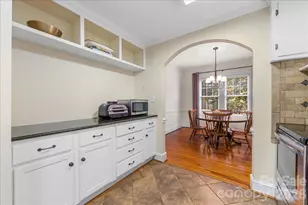 2300 Roswell Ave, Charlotte, NC 28207 - Photo 23