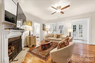 2300 Roswell Ave, Charlotte, NC 28207 - Photo 7