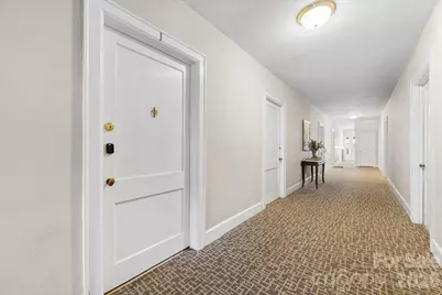 2300 Roswell Avenue #1, Charlotte, NC 28207 - Photo 5