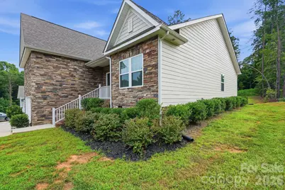 8149 Long Island Road, Catawba, NC 28609 - Photo 3