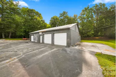 100 Refour Road NE, Valdese, NC 28690 - Photo 23