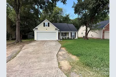 2615 Robyns Glen Drive, Charlotte, NC 28269 - Photo 1