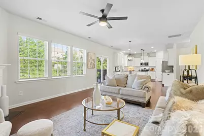 16823 Cozy Cove Road, Charlotte, NC 28278 - Photo 5