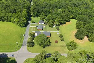 2424 Griffith Rd, Monroe, NC 28112 - Photo 9