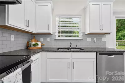 5040 Deisy May Lane, Matthews, NC 28105 - Photo 11