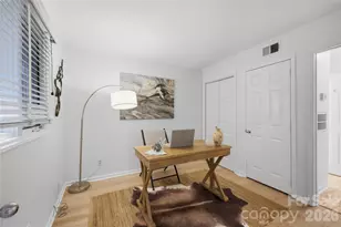 1109 E Morehead St, Charlotte, NC 28204 - Photo 9