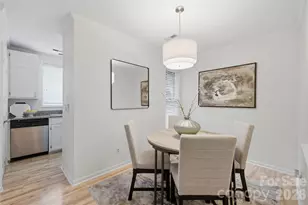 1109 E Morehead St, Charlotte, NC 28204 - Photo 5