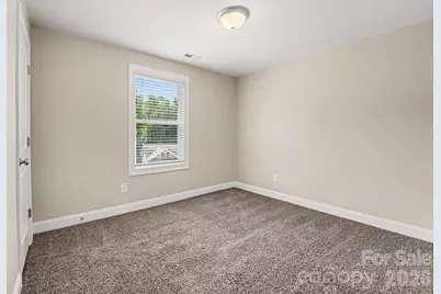 1545 Mayfair Drive, Conover, NC 28613 - Photo 9