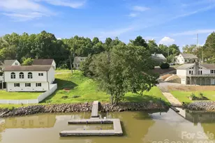 207 Catawba Ave, Rhodhiss, NC 28601 - Photo 1