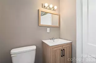 417 Riverbend St, Waynesville, NC 28786 - Photo 17