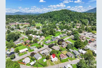 417 Riverbend Street, Waynesville, NC 28786 - Photo 5