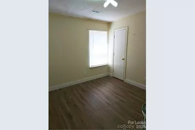 5304 Wisbech Court, Charlotte, NC 28215 - Photo 15