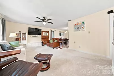 706 Springdale Road, Statesville, NC 28677 - Photo 7