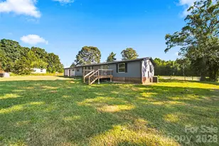 2947 S Nc 16 Hwy, Newton, NC 28658 - Photo 37