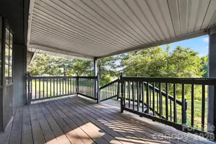 2947 S Nc 16 Hwy, Newton, NC 28658 - Photo 3