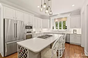 8902 Summer Club Rd, Charlotte, NC 28277 - Photo 15