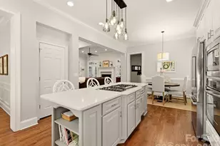 8902 Summer Club Rd, Charlotte, NC 28277 - Photo 17