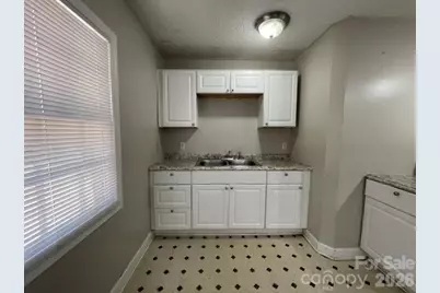 909 Carrington Drive, Charlotte, NC 28214 - Photo 3
