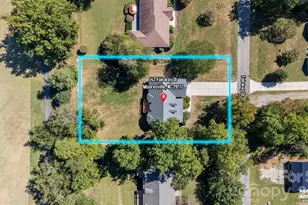 142 Fairway Dr, Mooresville, NC 28117 - Photo 31