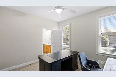 142 Fairway Drive, Mooresville, NC 28117 - Photo 23
