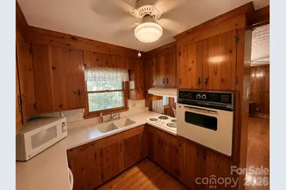 6124 Donna Drive, Charlotte, NC 28213 - Photo 7