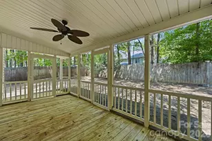 7119 Bevington Woods Ln, Charlotte, NC 28277 - Photo 33