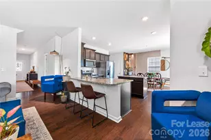 10008 Brawley Ln, Charlotte, NC 28215 - Photo 3
