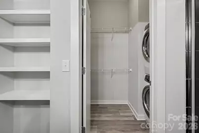 525 E 6th Street #201, Charlotte, NC 28202 - Photo 21