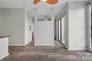 525 E 6th St, Charlotte, NC 28202 - Photo 9