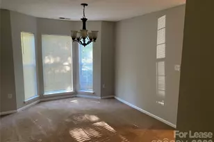 3511 Frostmoor Pl, Charlotte, NC 28269 - Photo 5
