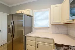 222 S Torrence St, Charlotte, NC 28204 - Photo 15