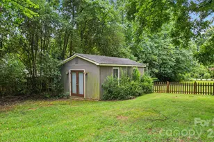 2305 Williams Rd, Matthews, NC 28105 - Photo 29