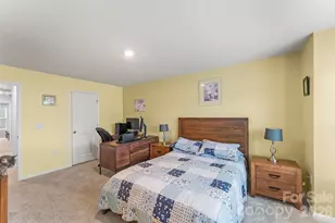 138 Creekview Rd, Hendersonville, NC 28792 - Photo 13