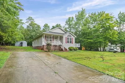 147 Island Terrace Road, Statesville, NC 28677 - Photo 3