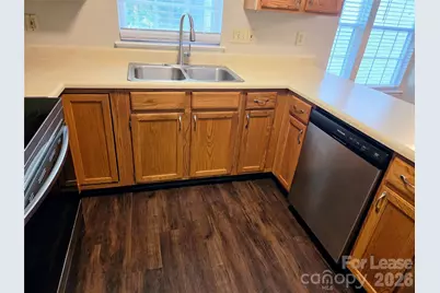 5401 Groveton Court, Charlotte, NC 28269 - Photo 11