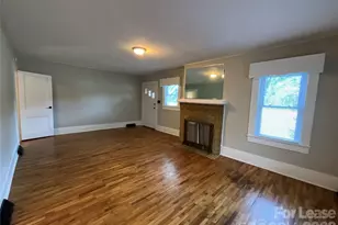 3820 Freedom Dr, Charlotte, NC 28208 - Photo 3