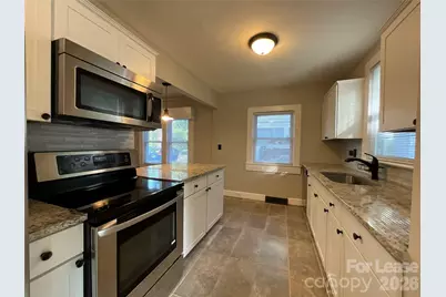 3820 Freedom Drive, Charlotte, NC 28208 - Photo 7