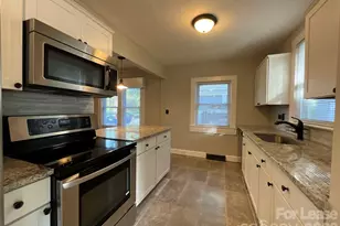 3820 Freedom Dr, Charlotte, NC 28208 - Photo 7
