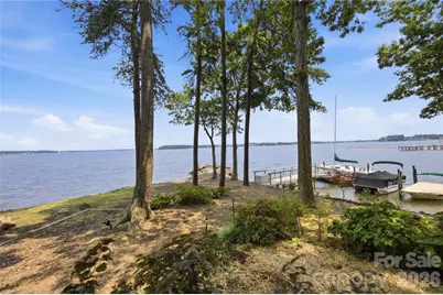 8247 Luckey Point Road, Denver, NC 28037 - Photo 19