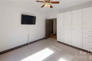 2200 Lyndhurst Ave, Charlotte, NC 28203 - Photo 13