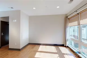 2200 Lyndhurst Ave, Charlotte, NC 28203 - Photo 3