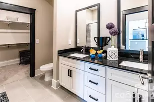 1308 Lorna St, Charlotte, NC 28205 - Photo 33