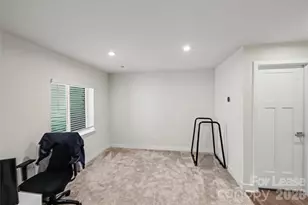 9330 Mallard Mls Dr, Charlotte, NC 28262 - Photo 23