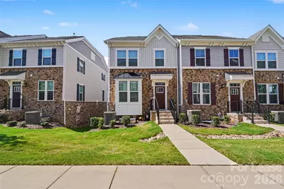 9330 Mallard Mills Drive, Charlotte, NC 28262 - Photo 7