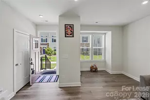 9330 Mallard Mls Dr, Charlotte, NC 28262 - Photo 9